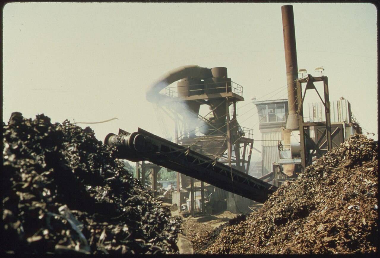 Shredded Steel to Be Recycled. ( ..