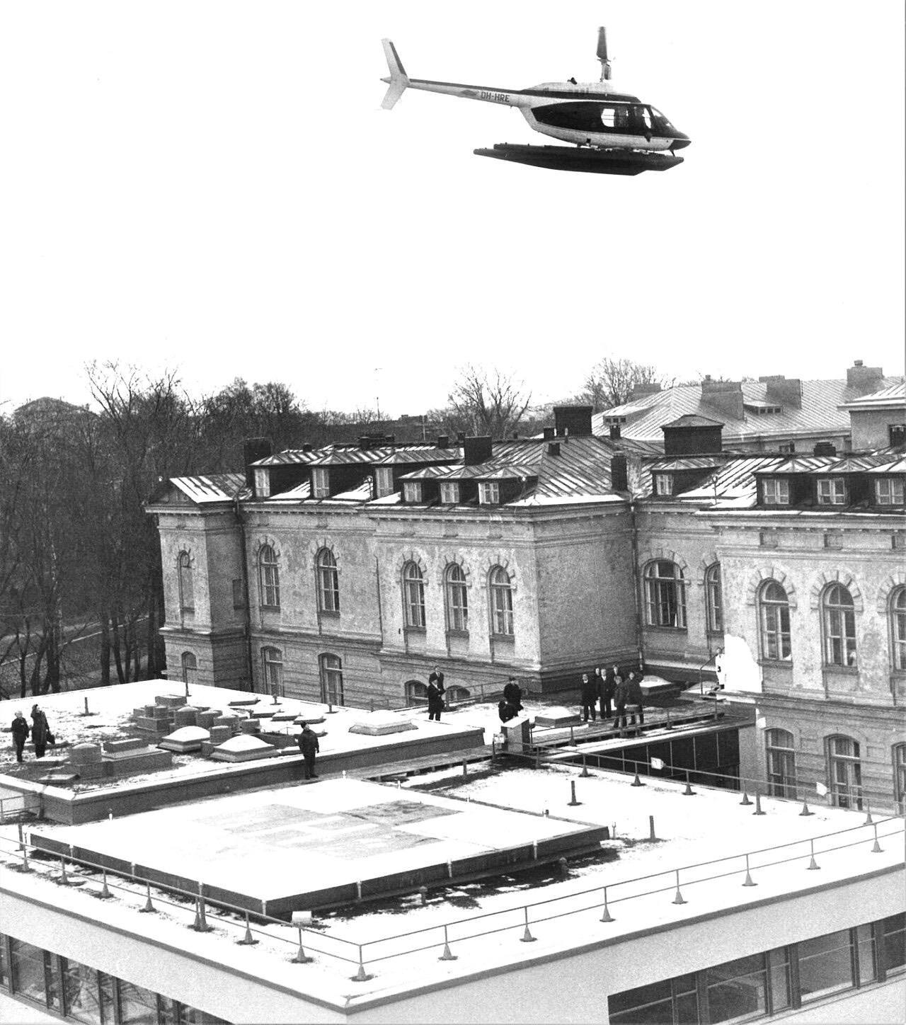Photograph of the new helicopter pad of Helsinki Surgical Hospital.