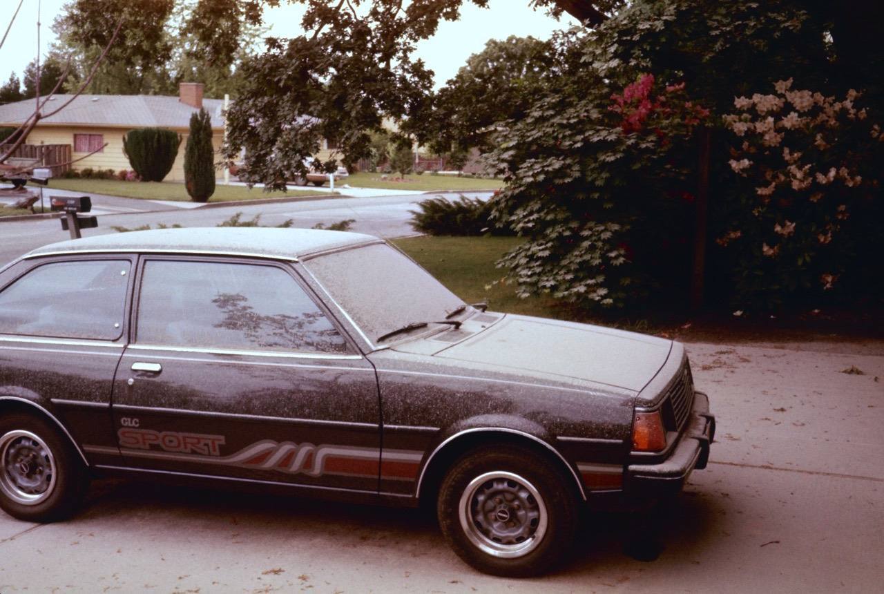 Car in Portland dusted with ash from 25 May 1980 Mt St Helens eruption