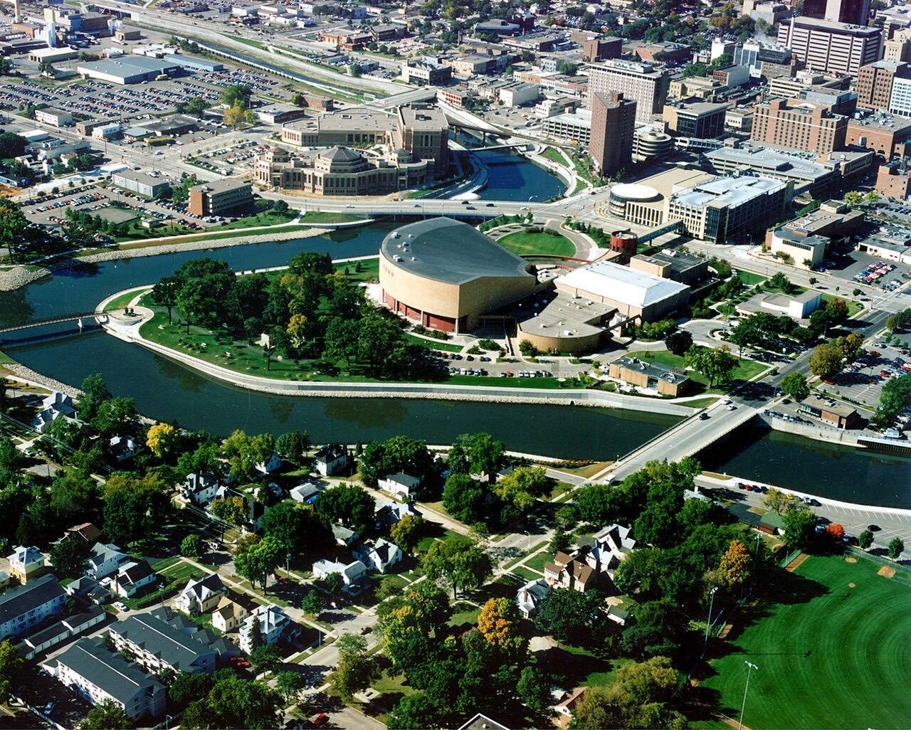 Aerial view of the city center of Rochester, Minnesota, USA. The South Fork of the Zumbro River winds its way through the center of town.