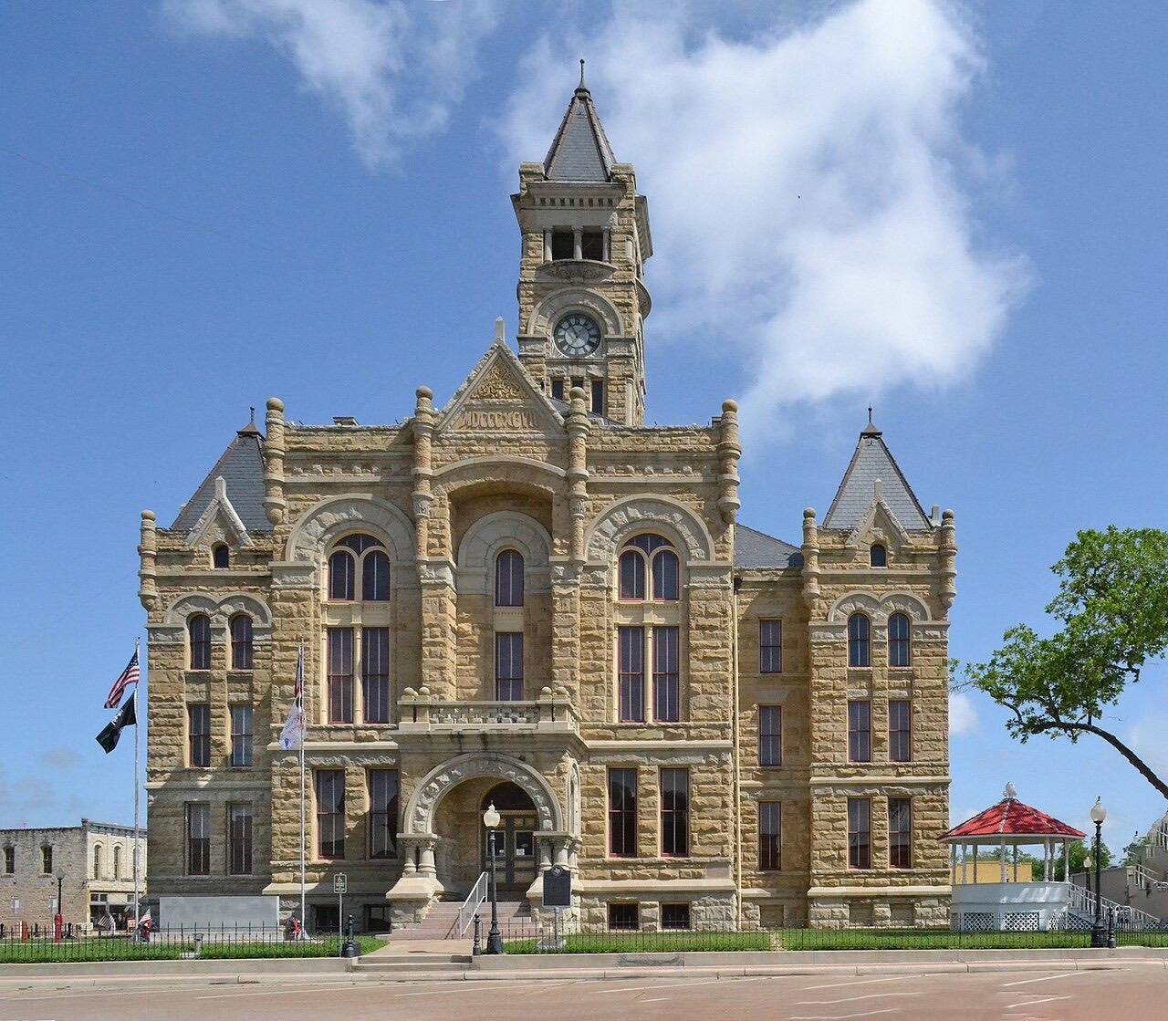Lavaca County Courthouse full