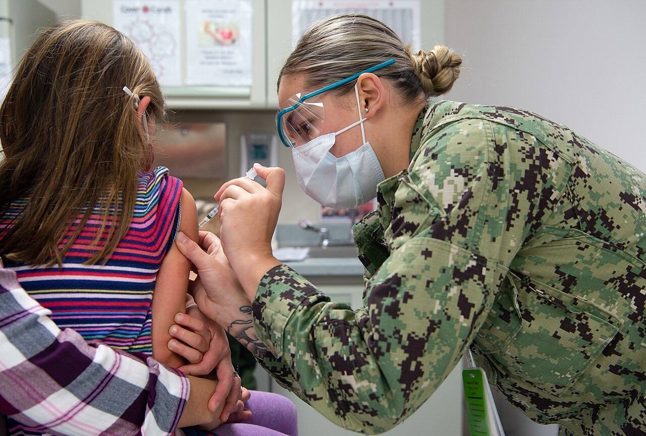 Covid-19 vaccination at Naval Medical Center Postmouth Nov 2021