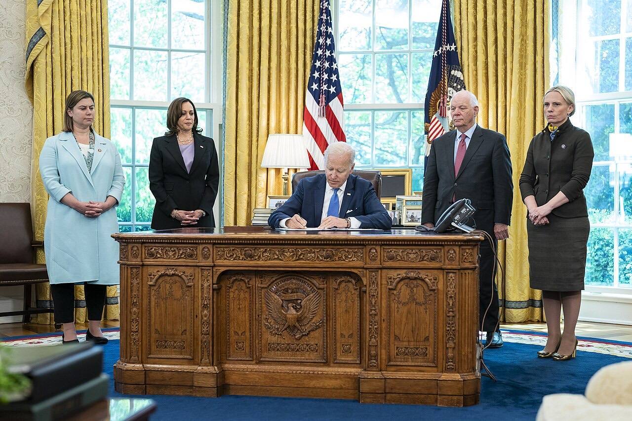 President Joe Biden Ukraine Democracy Defense Lend-Lease Act of 2022